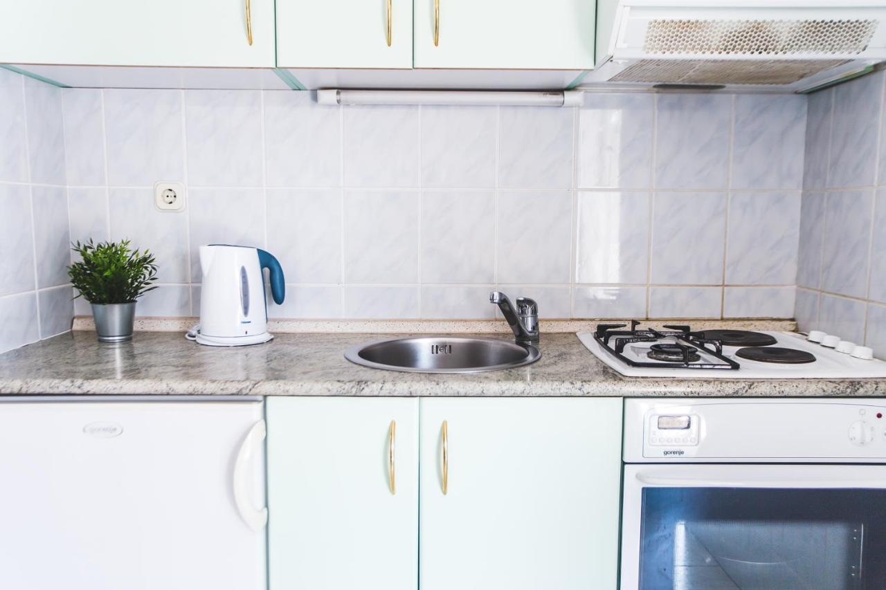 Apartmani Males 로고즈니차 외부 사진